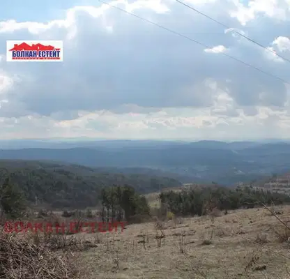 Photo 3 — Plot in Oblast Veliko Tyrnovo, Arbanasi
