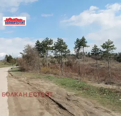 Photo 4 — Plot in Oblast Veliko Tyrnovo, Arbanasi