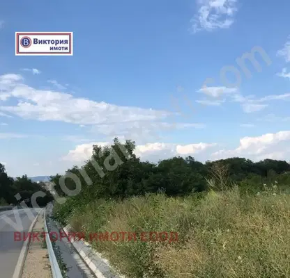Снимка 2 — Парцел във Велико Търново, с. Арбанаси