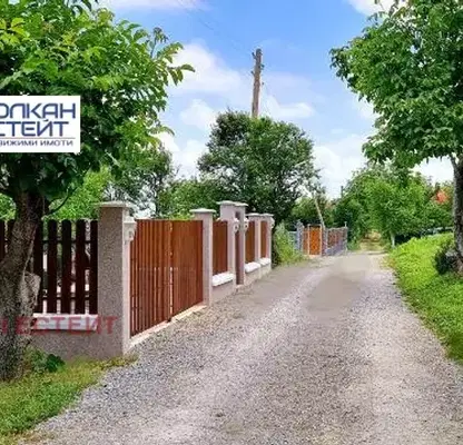 Photo 3 — Plot in Oblast Veliko Tyrnovo, Arbanasi