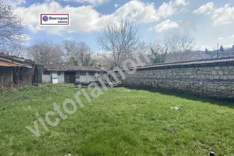 Парцел във Велико Търново, с. Арбанаси