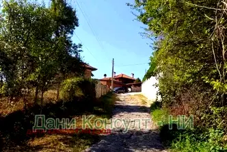 Парцел във Велико Търново, с. Бадевци