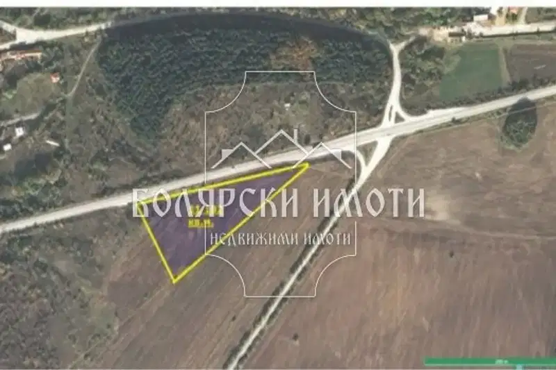 Парцел във Велико Търново, с. Балван