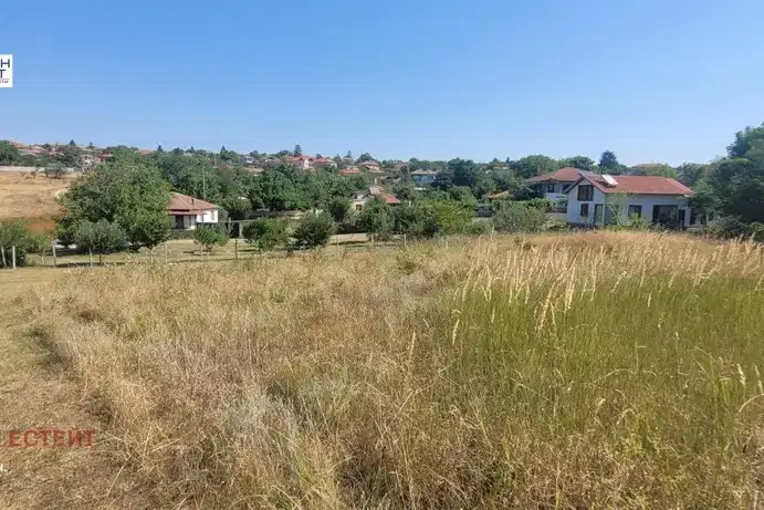 Парцел във Велико Търново, с. Беляковец