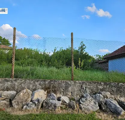 Снимка 2 — Парцел във Велико Търново, с. Беляковец