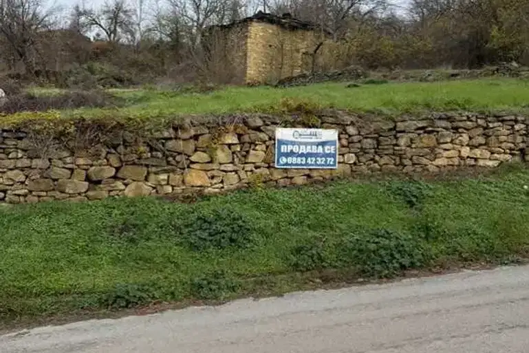 Парцел във Велико Търново, с. Буковец