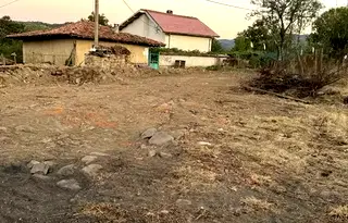 Парцел във Велико Търново, с. Чакали