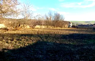 Парцел във Велико Търново, с. Долна Липница