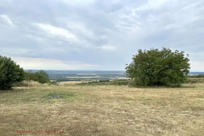 Парцел във Велико Търново, с. Дъскот