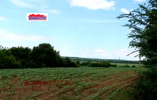 Парцел във Велико Търново, с. Хотница