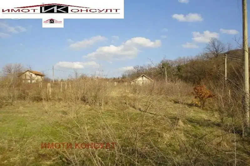 Парцел във Велико Търново, с. Къпиново
