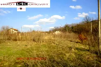 Парцел във Велико Търново, с. Къпиново