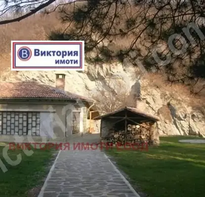 Снимка 4 — Парцел във Велико Търново, с. Къпиново