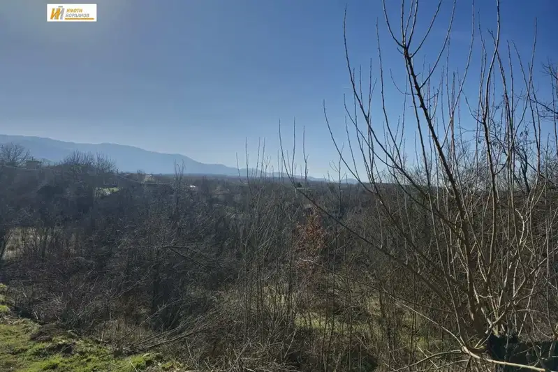 Парцел във Велико Търново, с. Къпиново