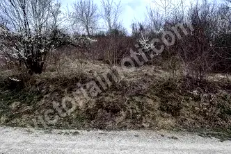 Парцел във Велико Търново, с. Малки чифлик