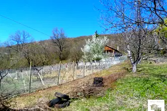 Парцел във Велико Търново, с. Малки чифлик