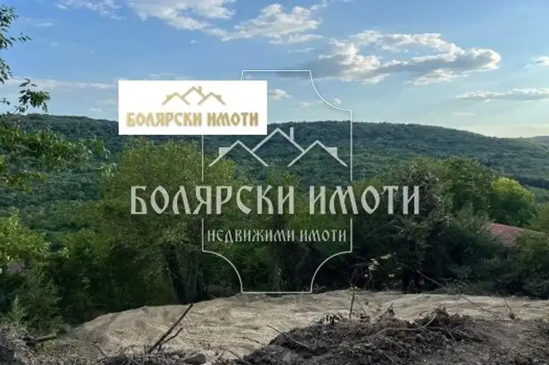 Парцел във Велико Търново, с. Малки чифлик