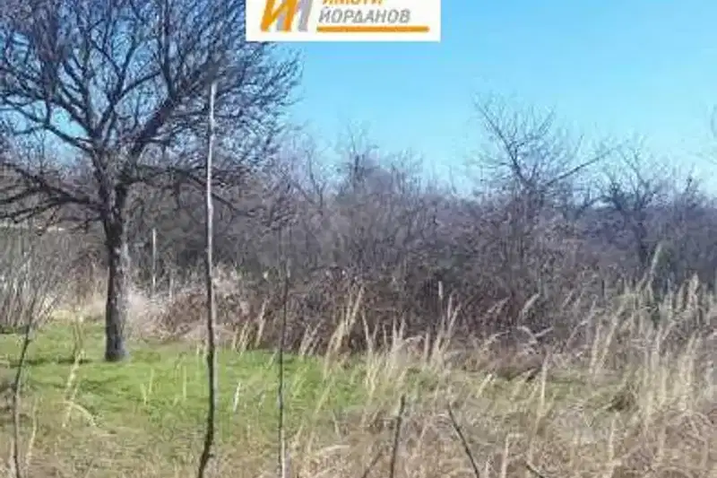 Парцел във Велико Търново, с. Мерданя