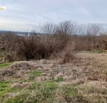 Снимка 3 — Парцел във Велико Търново, с. Никюп