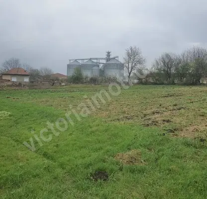Снимка 4 — Парцел във Велико Търново, с. Никюп