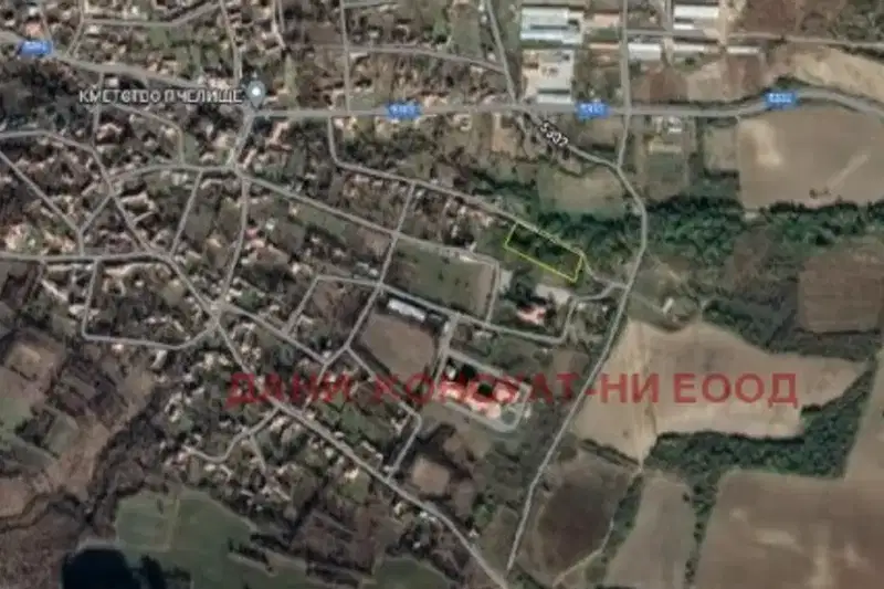 Парцел във Велико Търново, с. Пчелище