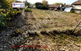 Парцел във Велико Търново, с. Поликраище