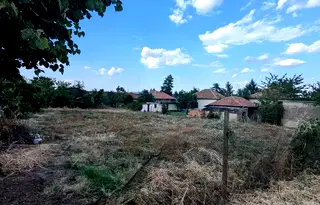 Парцел във Велико Търново, с. Поликраище