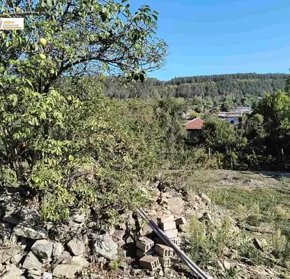 Снимка 4 — Парцел във Велико Търново, с. Присово