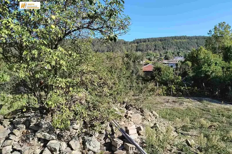 Парцел във Велико Търново, с. Присово