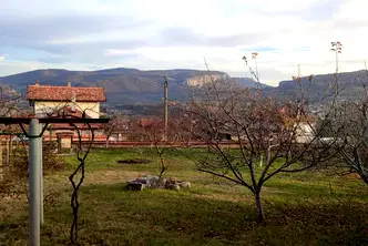 Парцел във Велико Търново, с. Самоводене