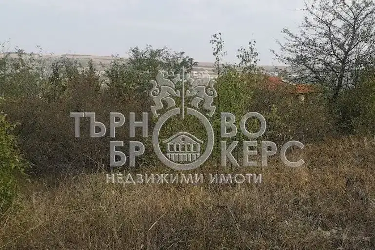 Парцел във Велико Търново, с. Шемшево