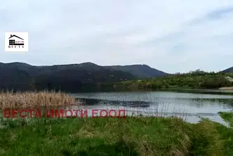 Парцел във Велико Търново, с. Шилковци