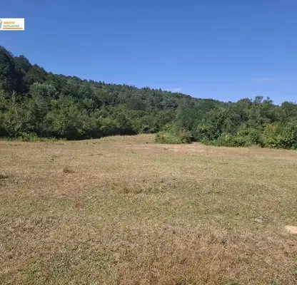 Photo 2 — Plot in Veliko Tyrnovo, s. Todyuvtsi