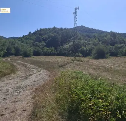 Photo 3 — Plot in Veliko Tyrnovo, s. Todyuvtsi