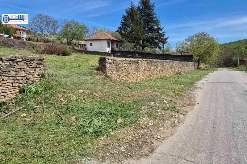 Парцел във Велико Търново, с. Вишов