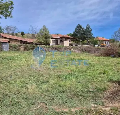 Photo 2 — Plot in Oblast Veliko Tyrnovo, с. Вишов