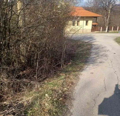 Снимка 4 — Парцел във Велико Търново, с. Яковци