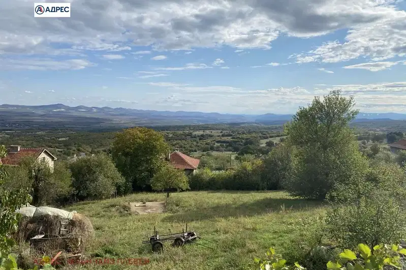 Парцел във Враца, с. Челопек