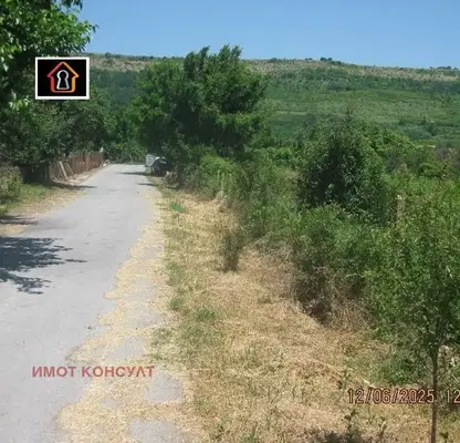 Photo 2 — Plot in Oblast Vraca, Dolna Beshovica