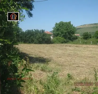 Photo 2 — Plot in Oblast Vraca, Dolna Beshovica