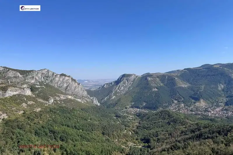 Парцел във Враца, с. Згори