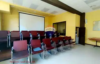 Промишлена сграда в к.к. Чайка