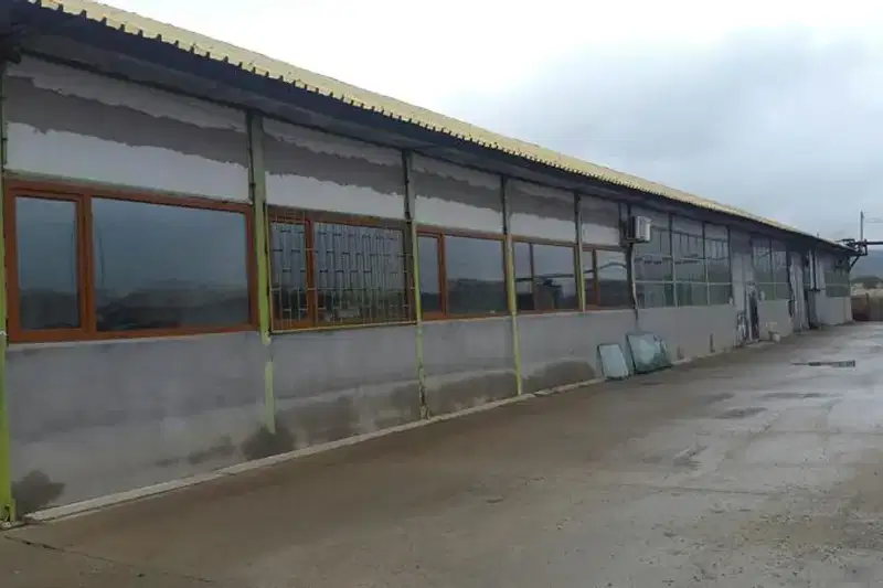 Industrial Building in Novi Iskyr