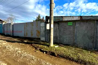 Промишлена сграда в м-т Водни ини