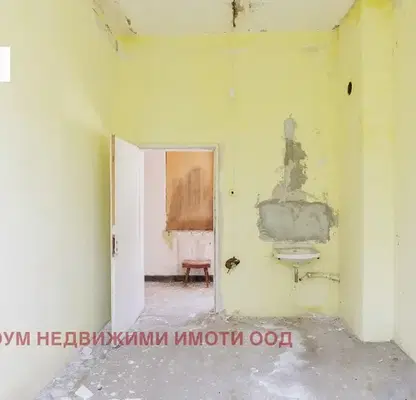 Снимка 5 — Промишлена сграда в Плевен, 9-ти квартал