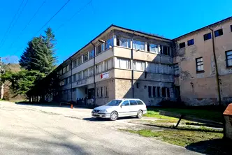 Промишлена сграда във Велико Търново, Асенов