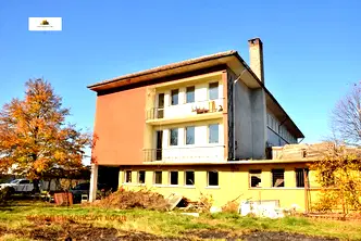 Промишлена сграда в София, Бенковски