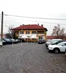 Промишлена сграда в Кюстендил, Бял камък