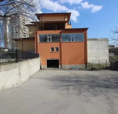 Photo 3 — Industrial Building in Gabrovo, Centyr