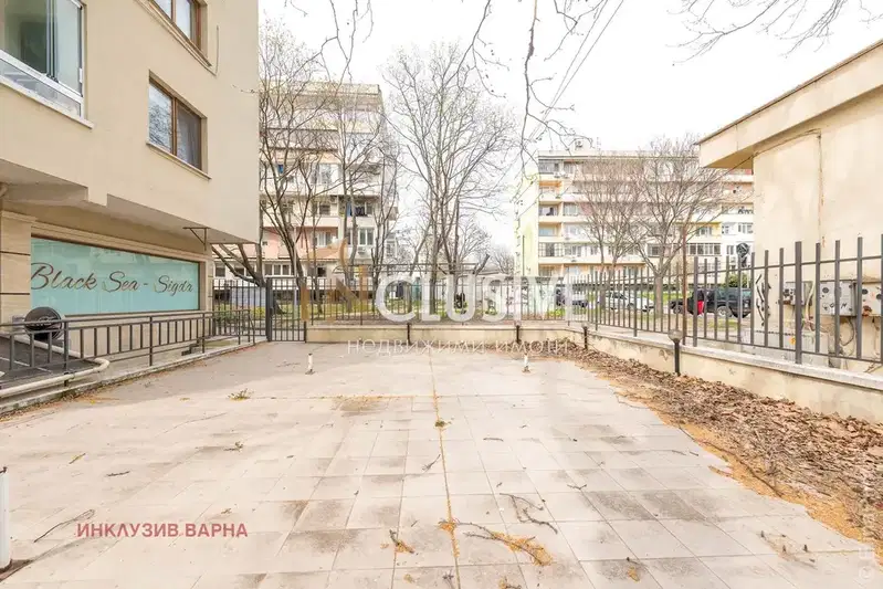 Industrial Building in Varna, Chaika